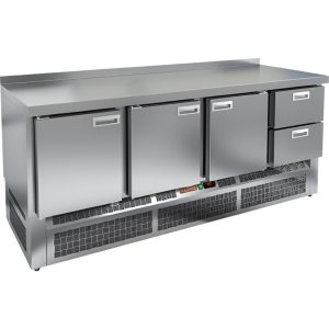 Стол морозильный HiCold GNE 1112/BT 